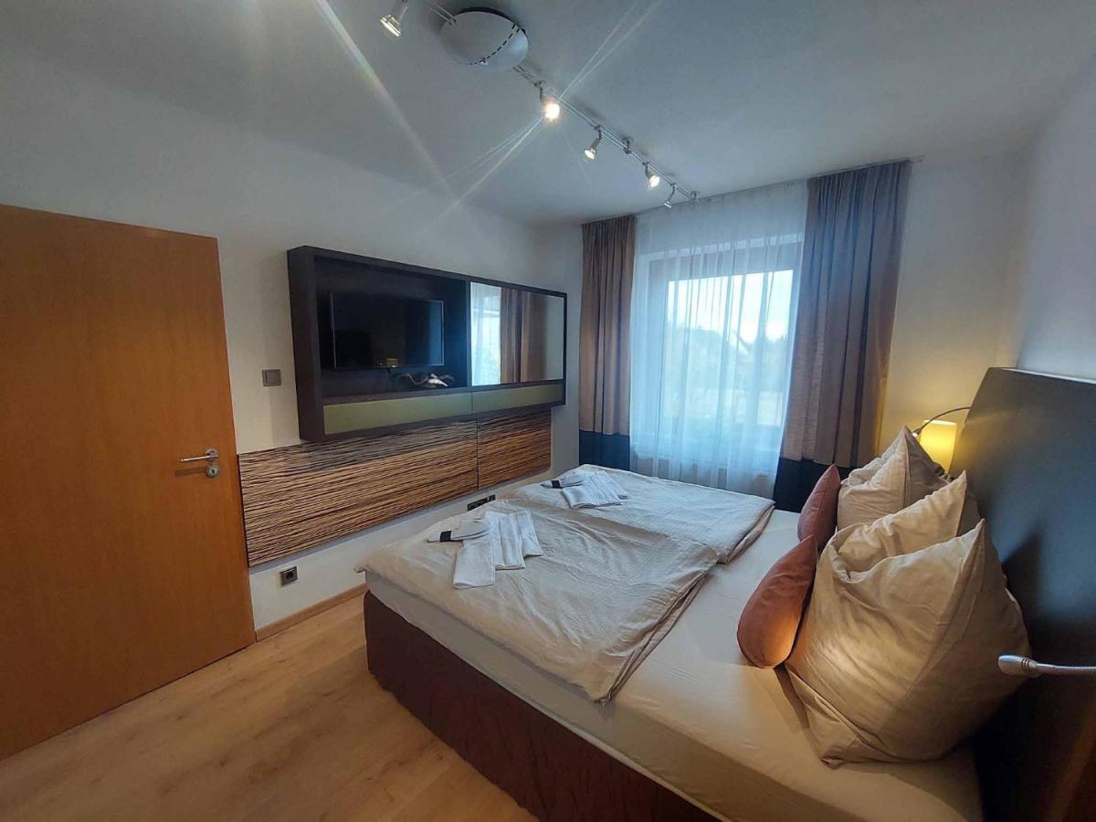 Wohnambiente Apartment Selb Exterior photo